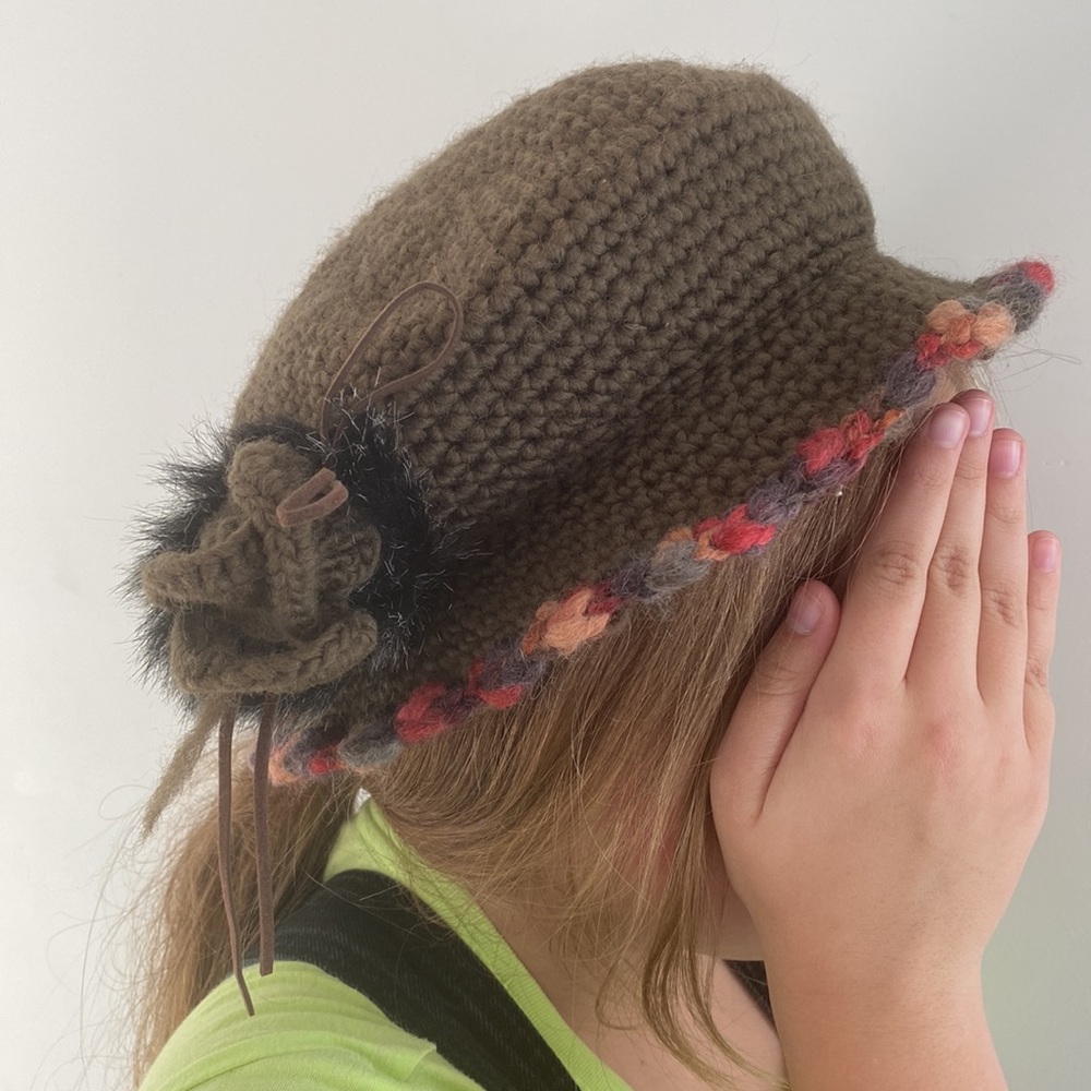 J & X NY crochet hat